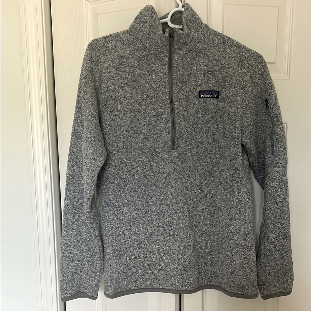 NWOT Patagonia Heathered Gray Fleece Pullover Medium